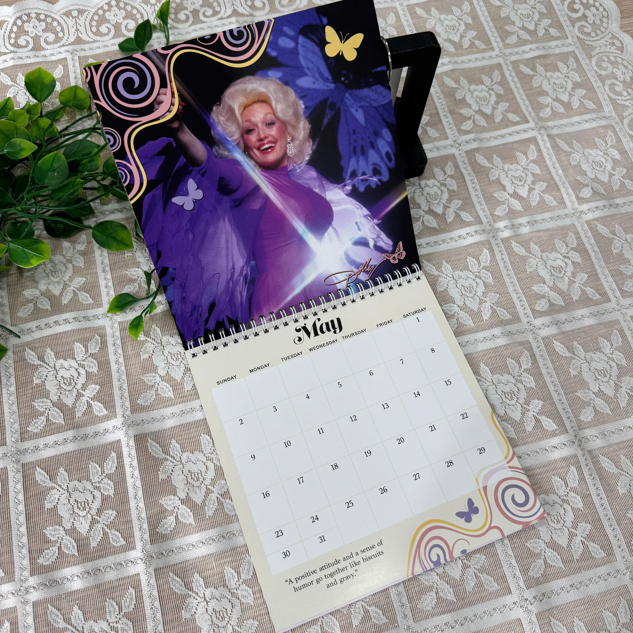 4T - Dolly Parton 2027 Calendar, 1946-2026